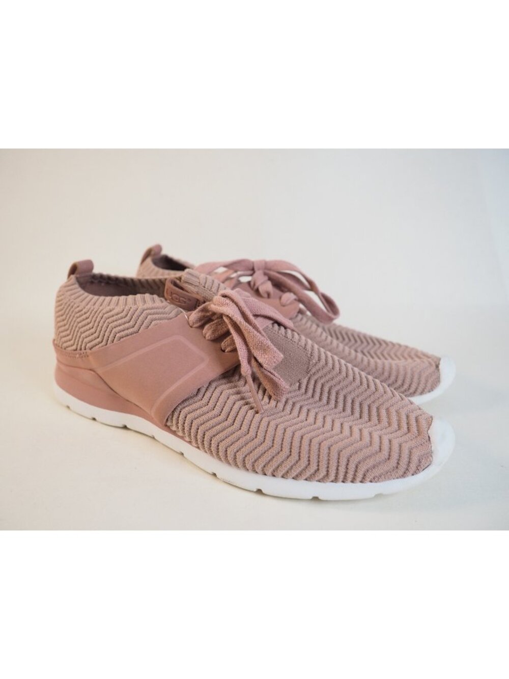 Ugg Pink Treadlite Slip-On & Laced Athletic Shoes Sneakers, Size 9